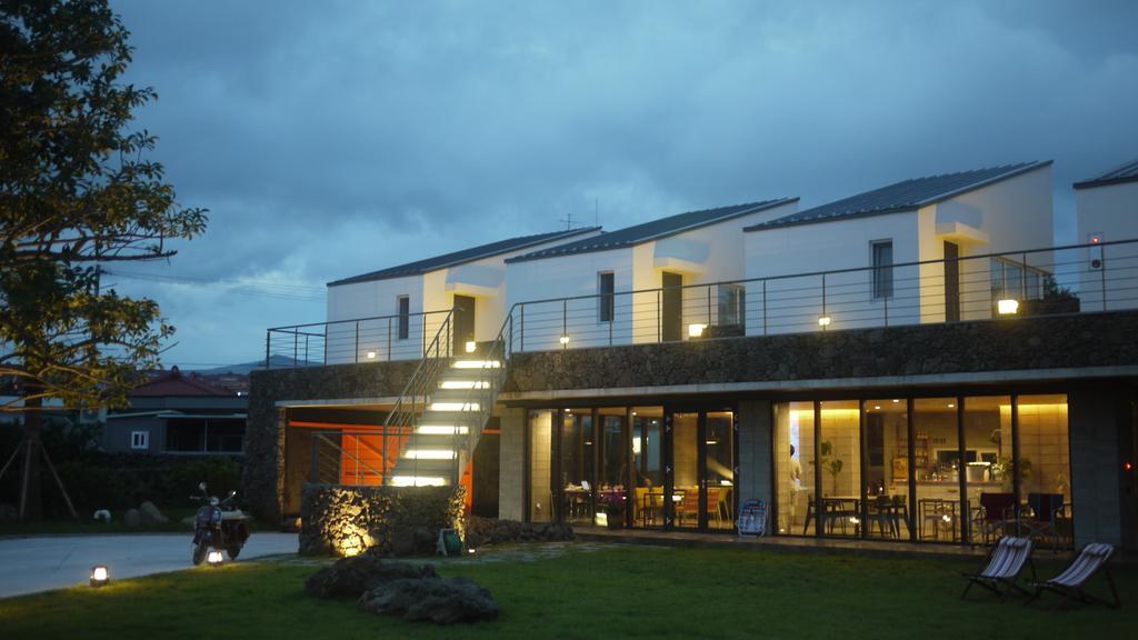 Hotel Eridu Cafe N Beds Sogüpcho Exteriér fotografie